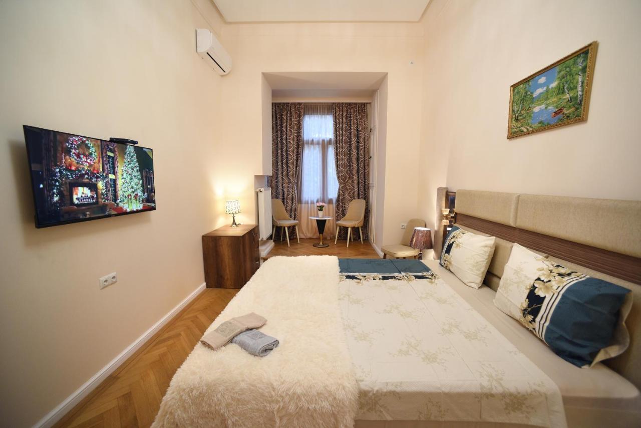 City Lux Hotel Tbilisi ภายนอก รูปภาพ